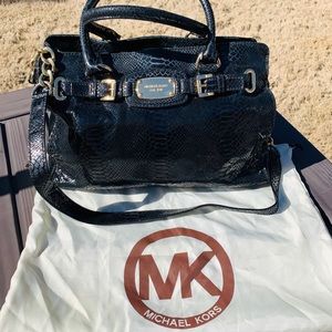 Michael Kors purse